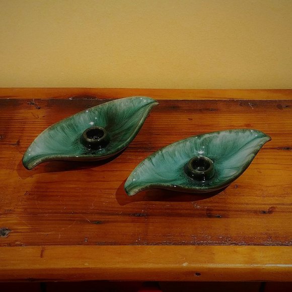 Vintage Mid Century Blue Mountain Mountain Pottery BMP Leaf Candle Holders (2) - Picture 1 of 4